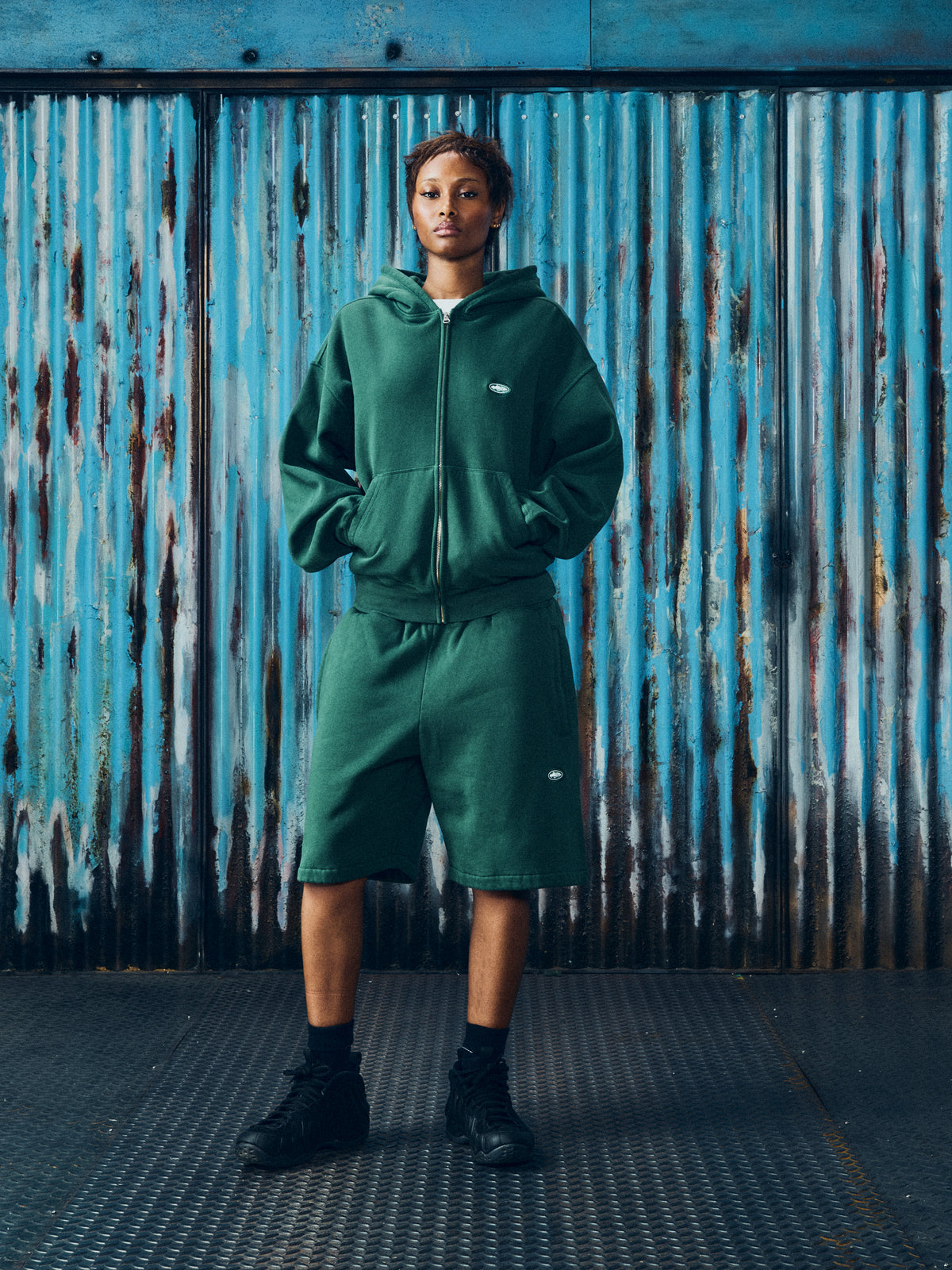 MINI ISLAND SWEATSHORT [FOREST GREEN]
