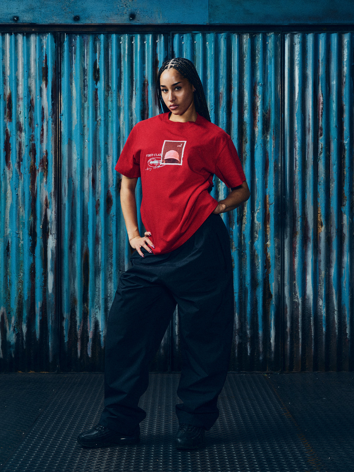 KONNICHIWA 10TH ANNIVERSARY TEE [RED]