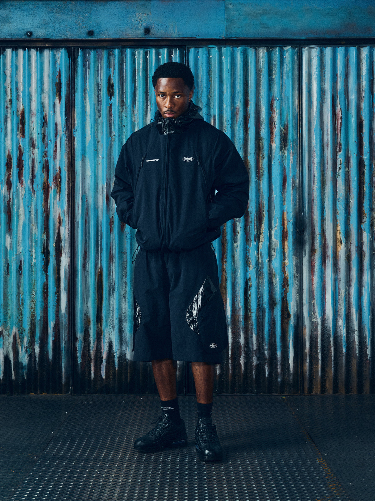 LITEWORK QUATTRO SHORT [BLACK]