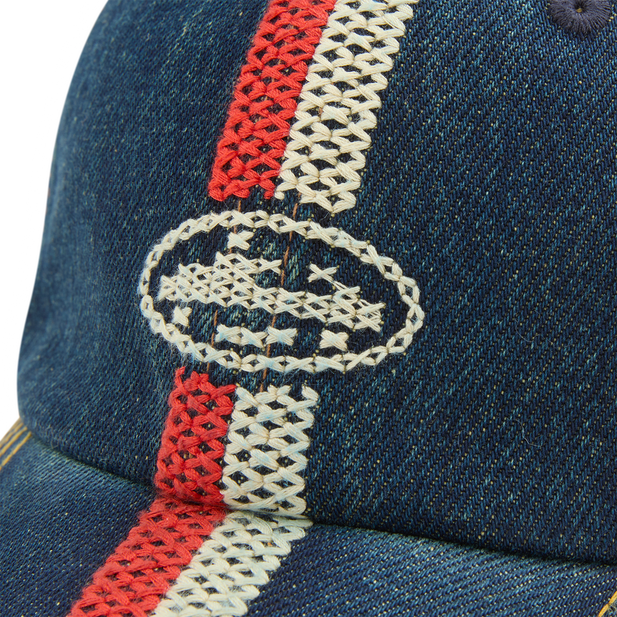 CROSS-STITCH DENIM CAP [WASHED INDIGO]